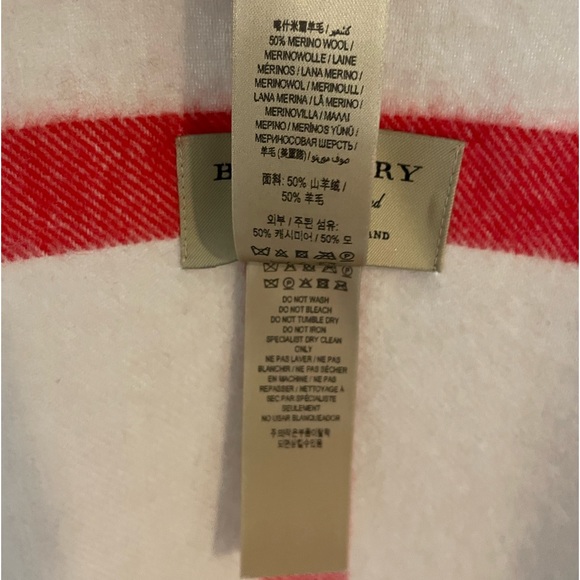 Burberry London Cashmere Shawl-Retail $2400-New - Picture 4 of 6